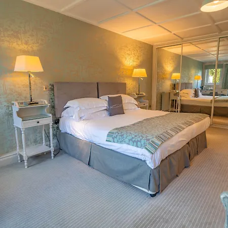 Отель Burn Garden - On Windermere 4*