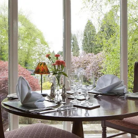 Отель Burn Garden - On Windermere Боунес-он-Уиндермер