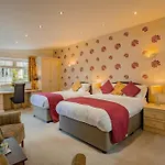 Отель Burn Garden - On Windermere 4*
