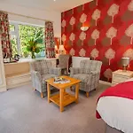 Отель Burn Garden - On Windermere Боунес-он-Уиндермер