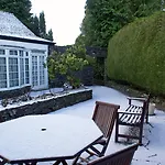 Отель Burn Garden - On Windermere