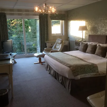 Отель Burn Garden - On Windermere 4*