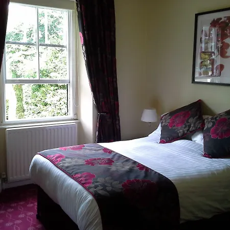 Burn Garden - On Windermere Bowness-on-Windermere