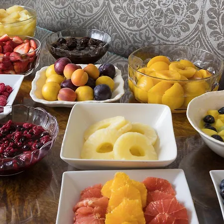 Burn Garden - On Windermere 보우네스온윈더미어