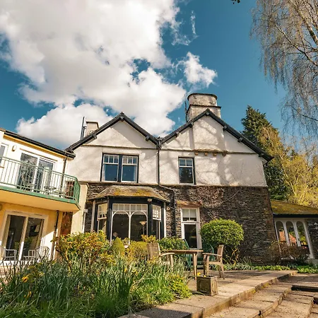 فندق Burn Garden - On Windermere باونيس أون وينديرمير
