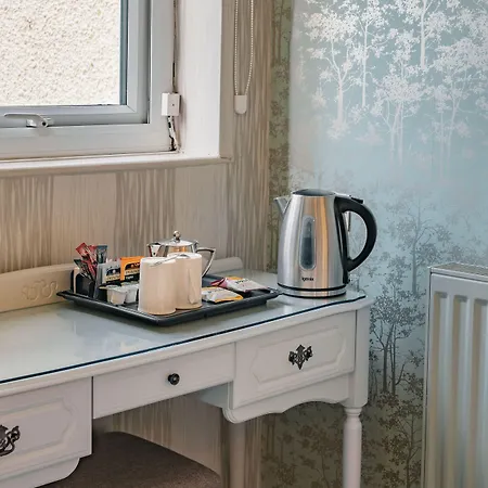 Burn Garden - On Windermere 4*