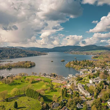 Burn Garden - On Windermere 4*