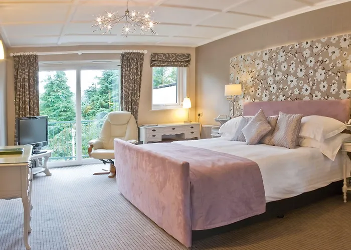 Burn Garden - On Windermere ボウネス＝オン＝ウィンダミア