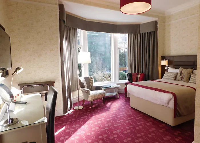 Burn Garden - On Windermere 4*