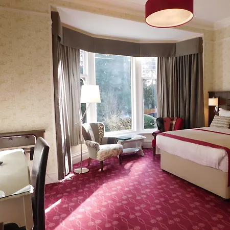 Burn Garden - On Windermere 4*